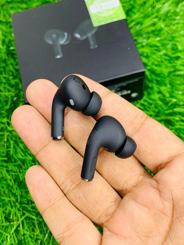 MOST DEMANDED
Airpods Pro Black - Image 6